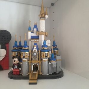 Disney Magical Castle Building Set - Blue and Gold